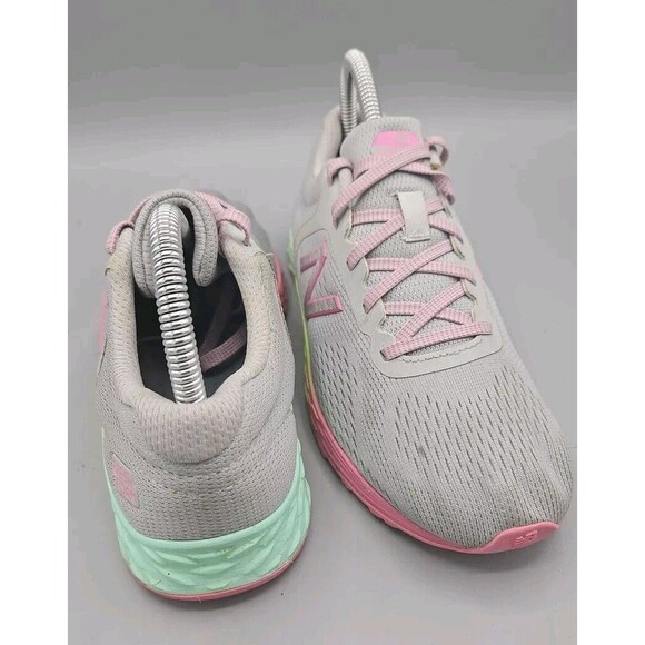 Womens Size 5 New Balance Fresh Foam Arishi  Running Shoes Gray Pink Neon Green - Picture 5 of 11